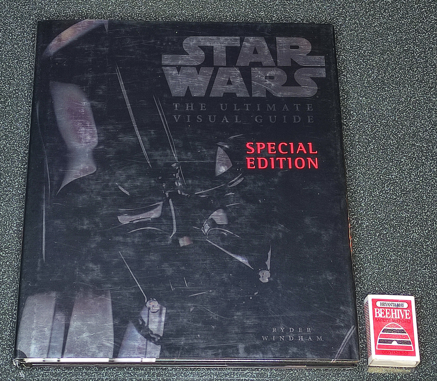 STAR WARS The Ultimate Visual Guide (SPECIAL EDITION)