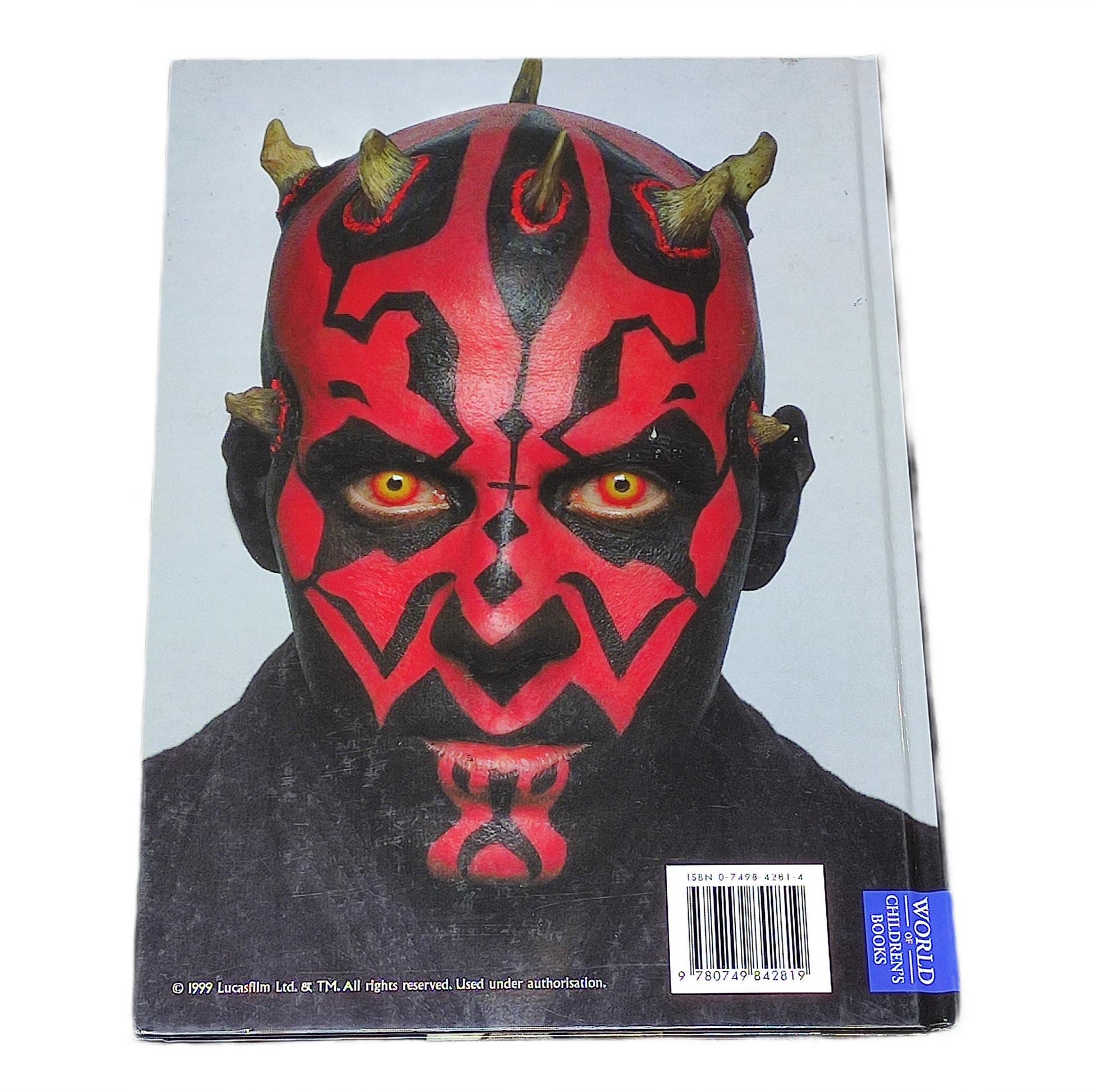Product packaging Darth Maul with red and black tattoos with horns on a light gray background.