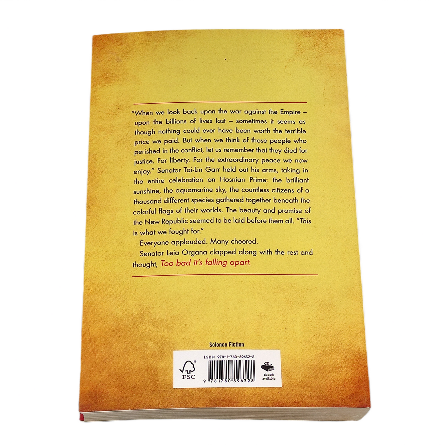 Book titled 'Star Wars: Bloodline' by Claudia Gray on a white background