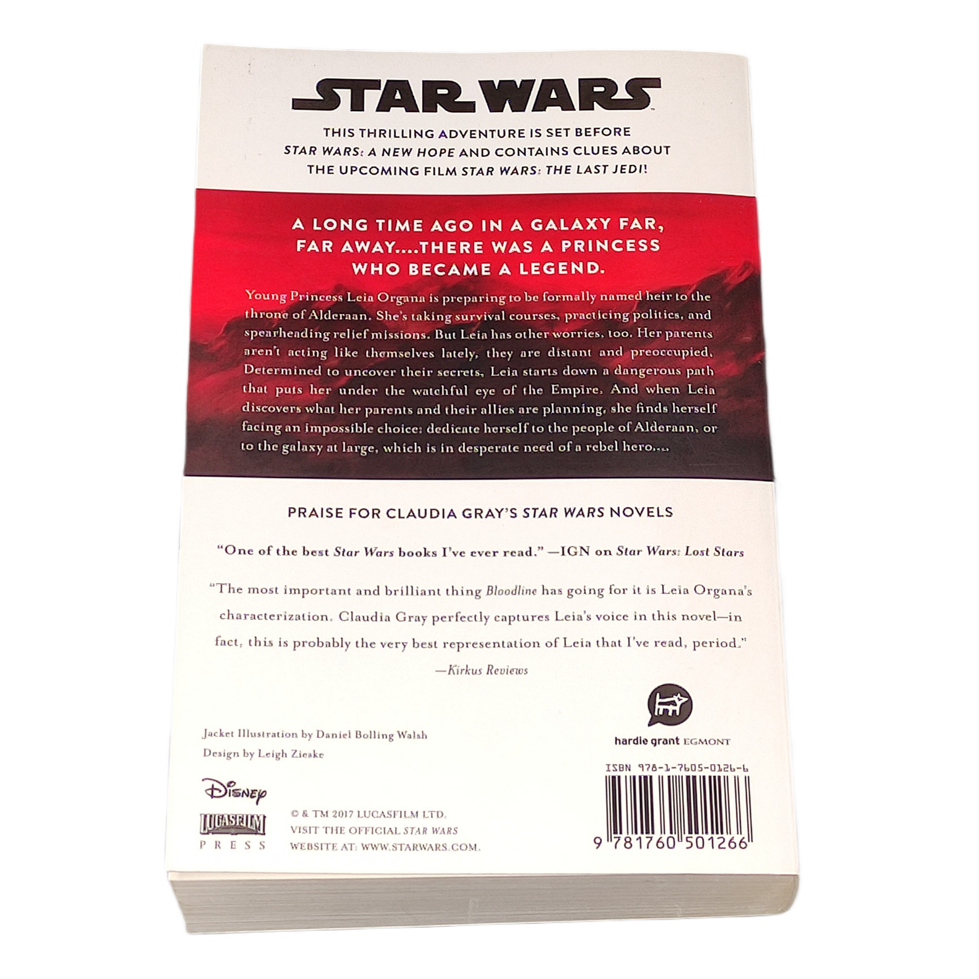 Book cover of 'Star Wars: Leia, Princess of Alderaan' by Claudia Gray on a white background