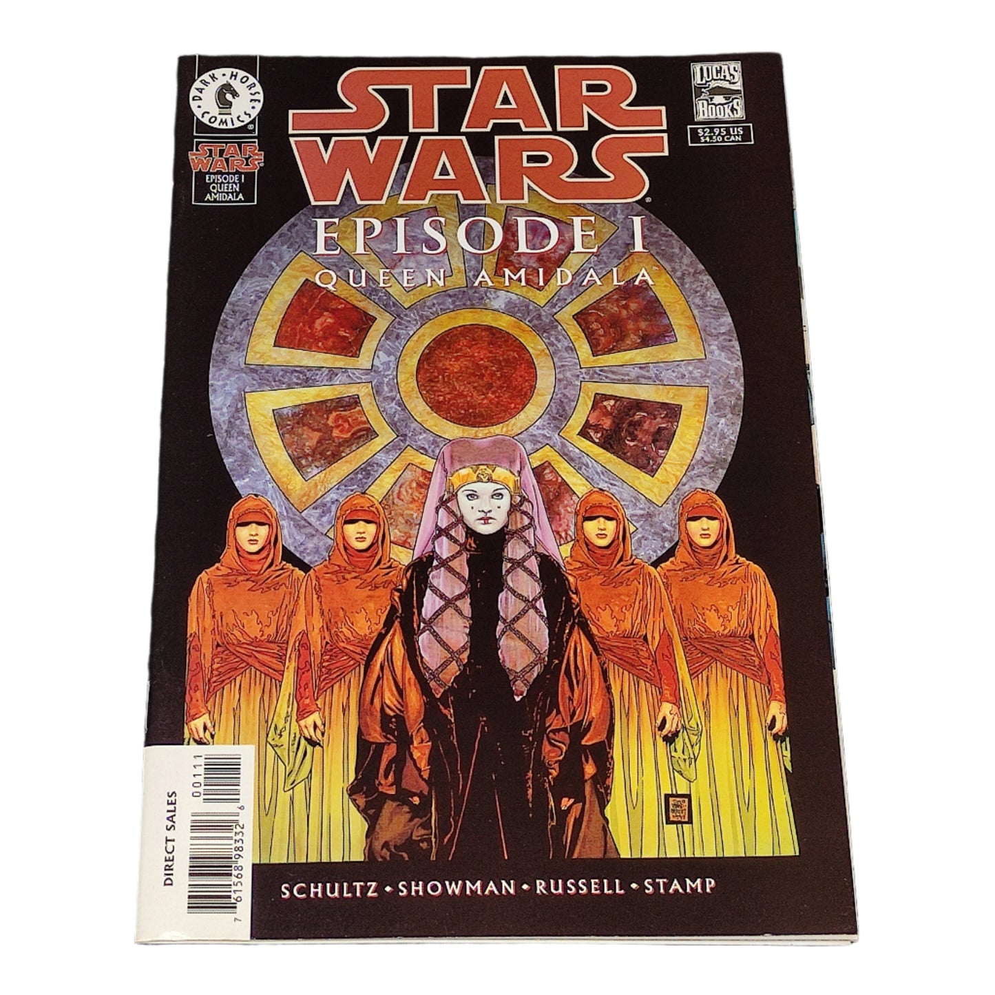 Comic book cover of 'Star Wars Episode I Queen Amidala' on a textured black surface