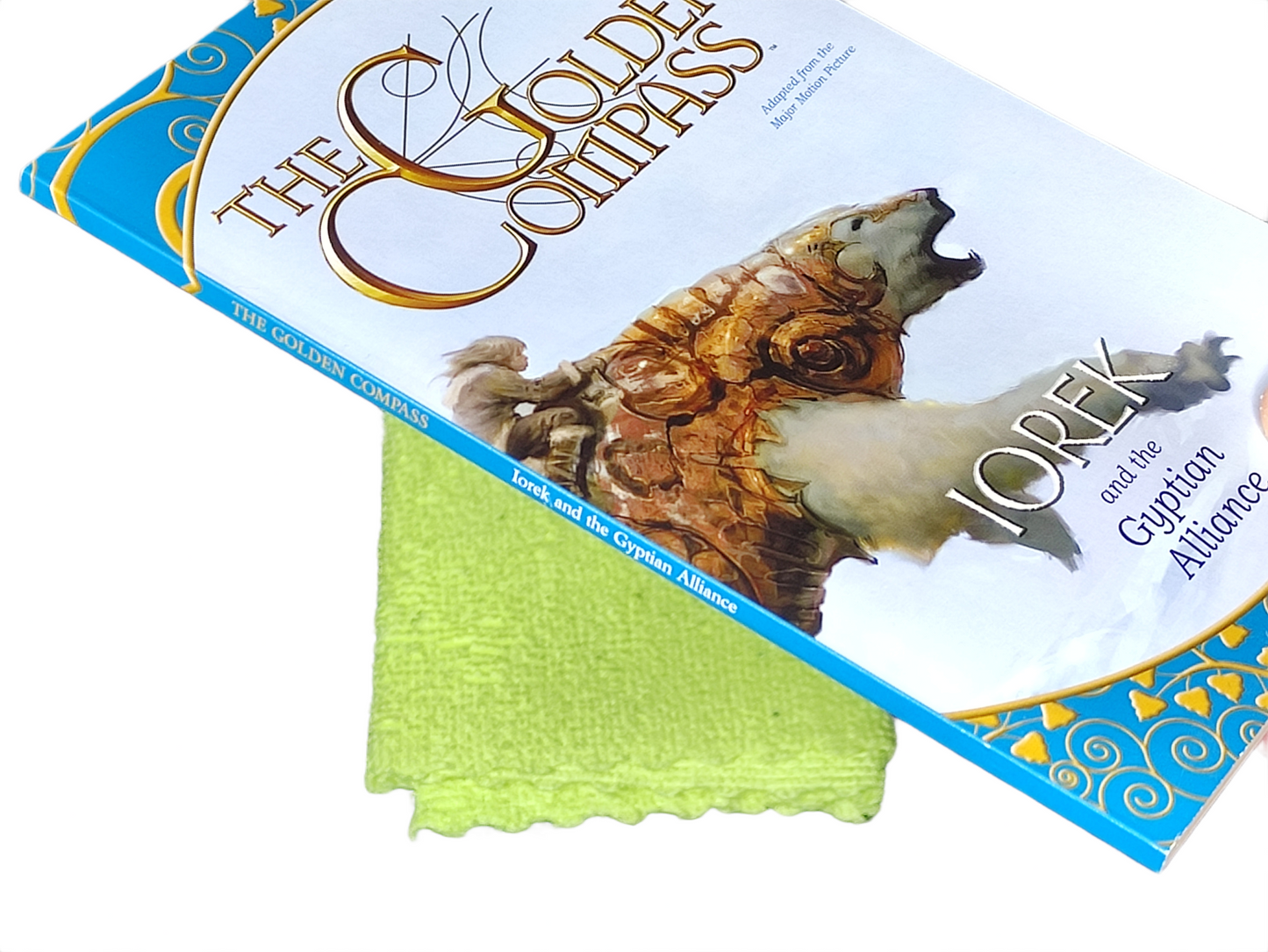 The Golden Compass: Iorek and the Gyptian Alliance