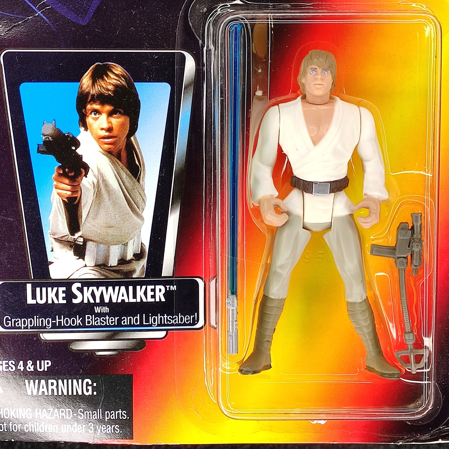 Star Wars: Luke Skywalker Grappling-Hook Blaster & Lightsaber 3.75" Figure (1995 Kenner)