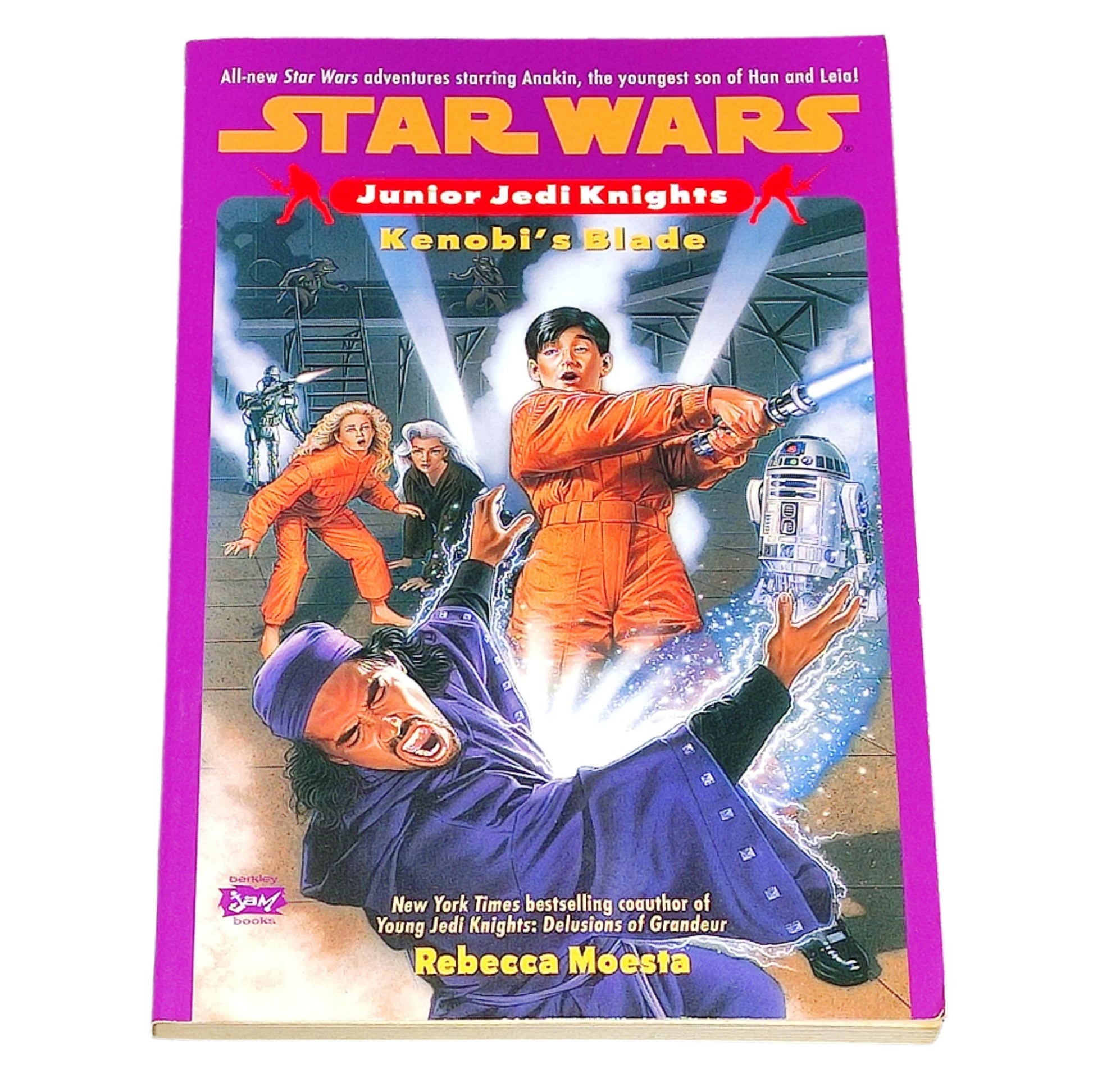 Book cover of 'Star Wars: Junior Jedi Knights - Kenobi's Blade' on a dark textured background