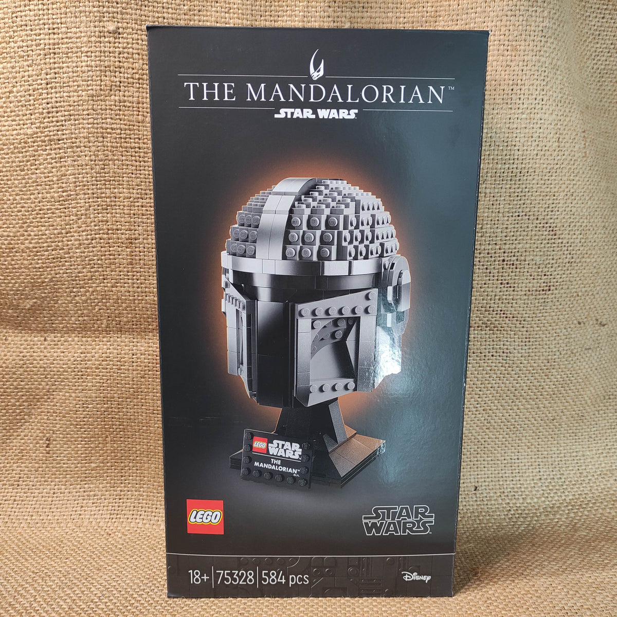 The Mandalorian Helmet 75328
