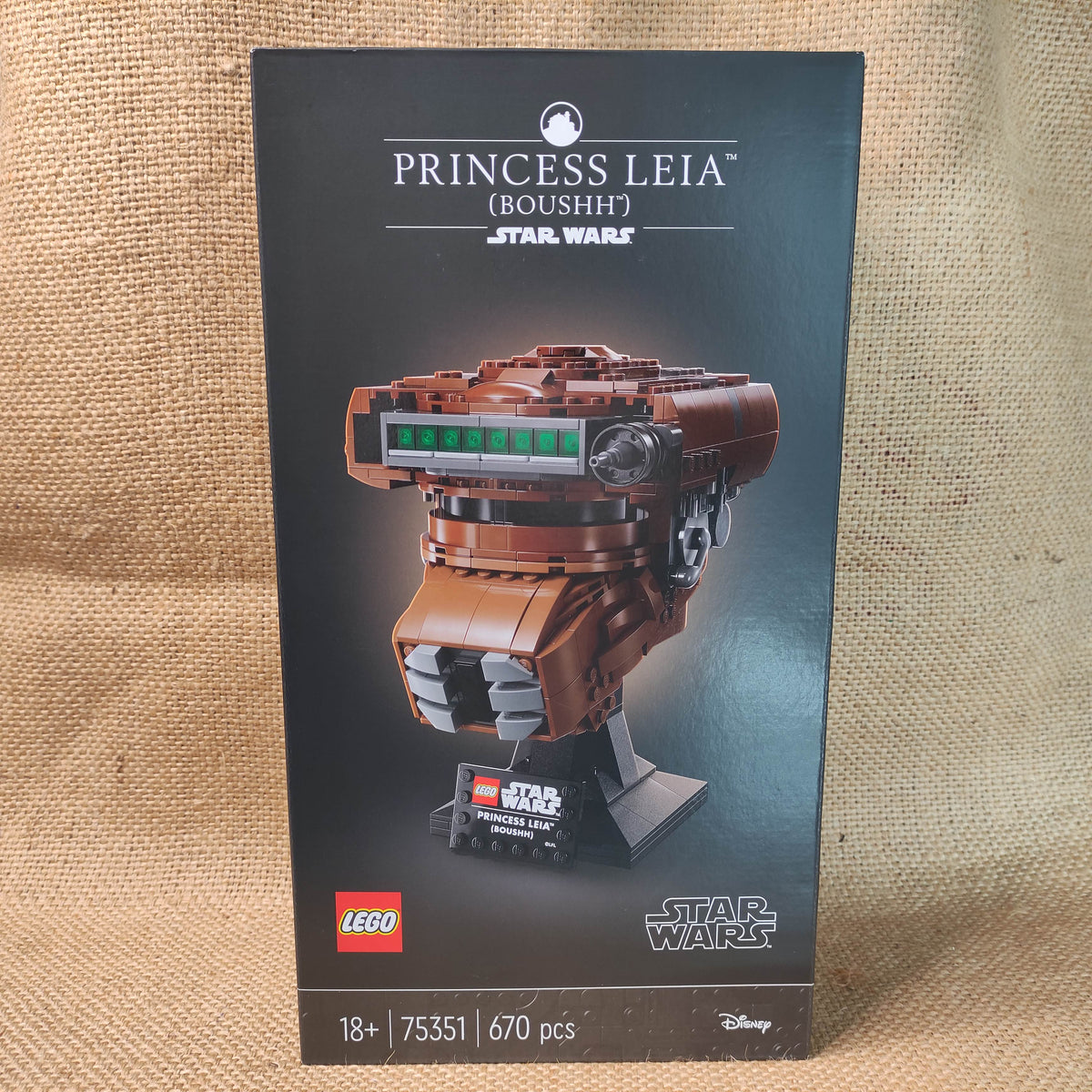 LEGO Star Wars Princess Leia (Boushh) Helmet 75351